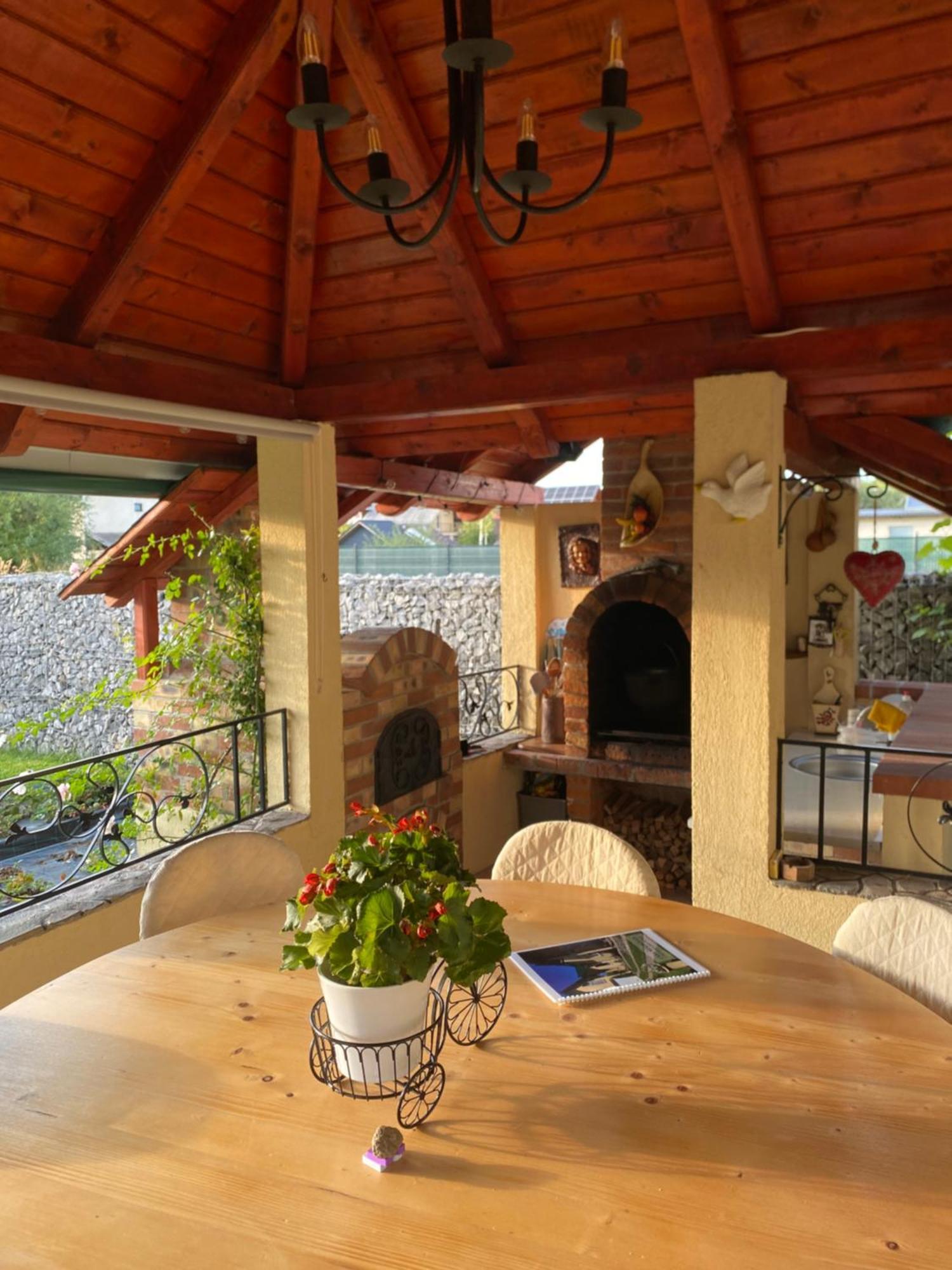 Casa Moldovan Ocna Sugatag Ngoại thất bức ảnh